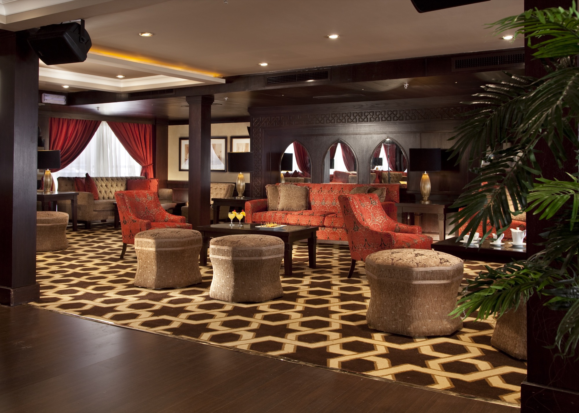 Steigenberger Legacy Lounge 3.jpg
